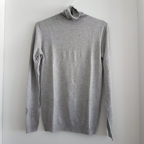 2/$20🛍OVS Light Grey Turtleneck Sweater Jumper - Picture 2 of 12